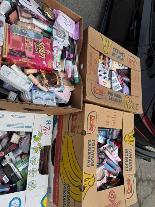 Makeup pallets